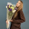 9 фиолетовых и белых махровых эустом
